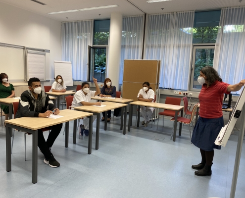 Professionell Deutsch Kurs im Wiener Gesundheitsverbund Situation im Klassenzimmer