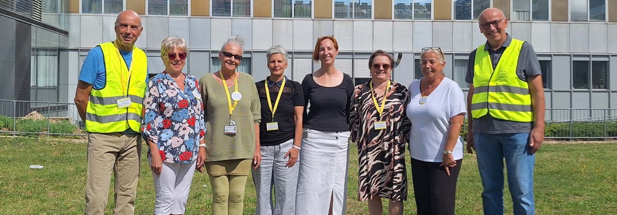 Gruppenfoto Patientinnenhilfsteam
